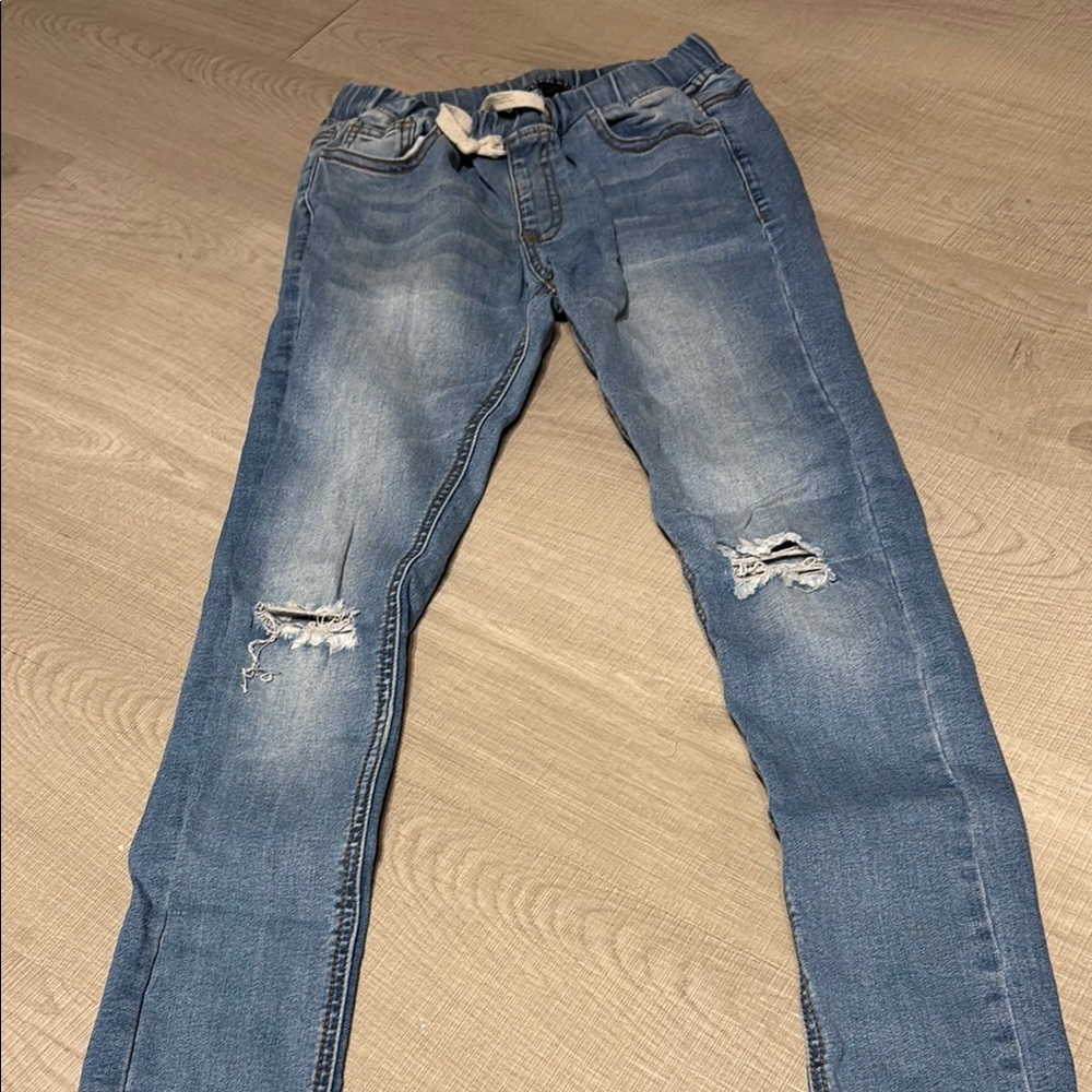 Américan Bazi Stylish Distressed Blue Jeans